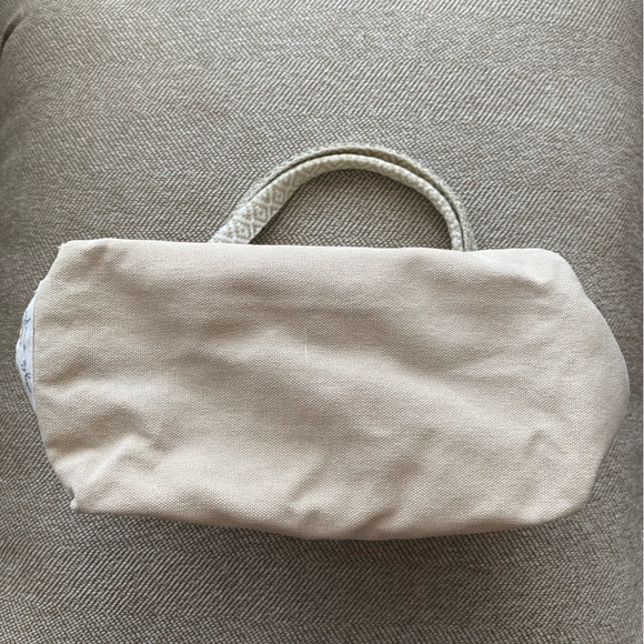 American Eagle Canvas Bag. Woven Cotton Straps. Tan and Cream Color Canvas. EUC. - Picture 8 of 14